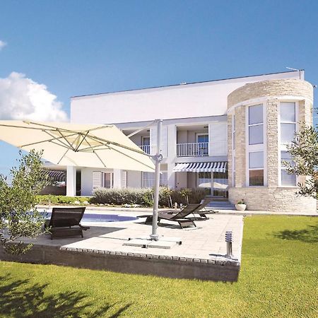 5 Bedroom Amazing Home In Debeljak ภายนอก รูปภาพ